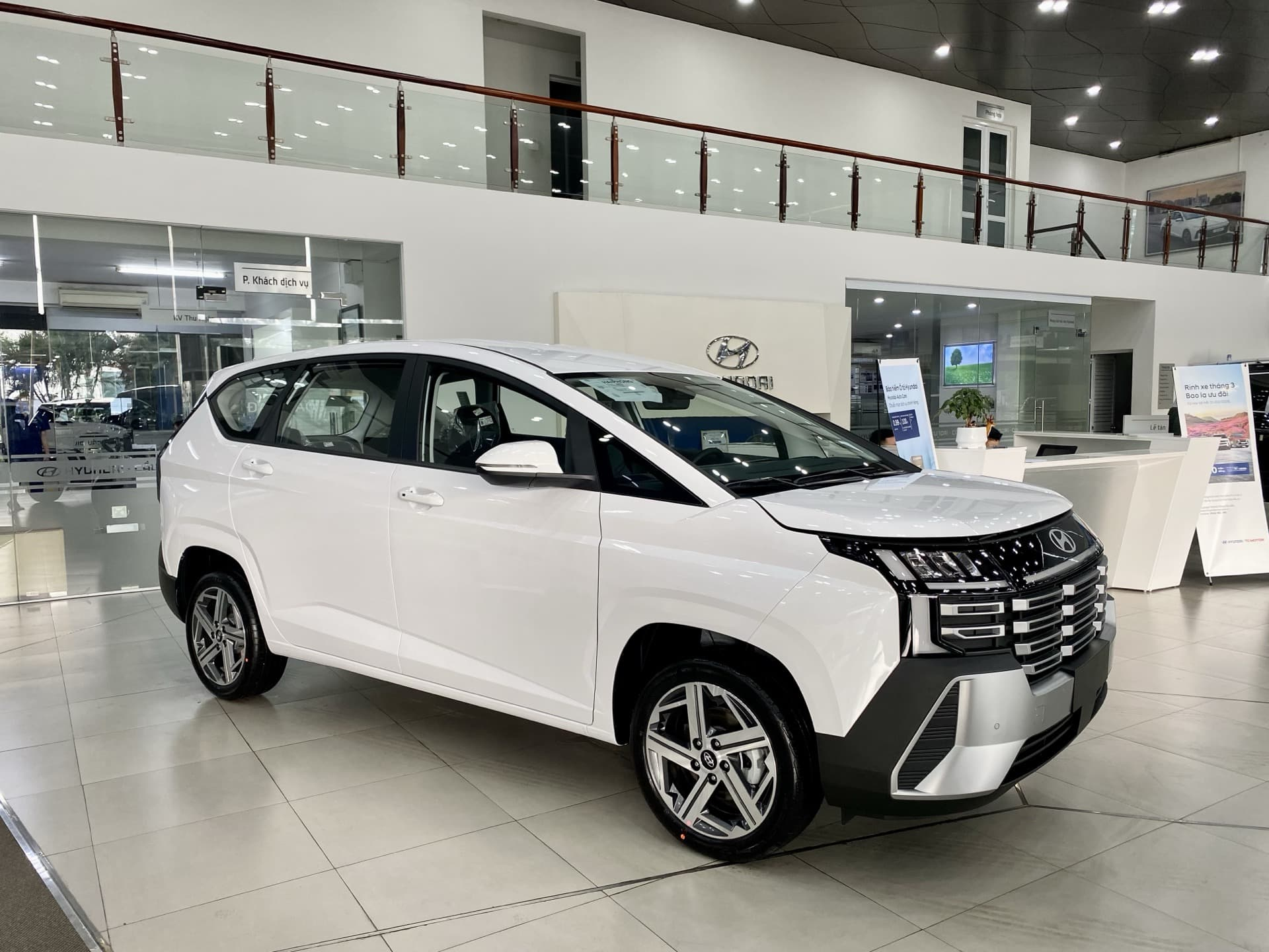 Hyundai Stargazer 2026 chính thức có mặt tại đại lý Hyundai Cầu Diễn
