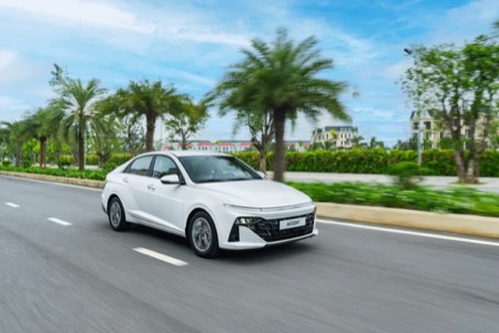 Ô tô Hyundai 'đại hạ giá' xả hàng, các hãng xe Nhật tiếp tục ưu đãi