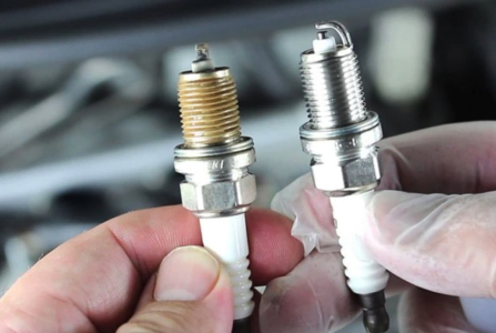 Bugi ô tô thường có tuổi thọ bao lâu, vì sao nên thay toàn bộ cùng lúc?