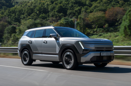 Hyundai Tucson thế hệ mới nhận cọc từ 21/10, dự kiến tăng giá